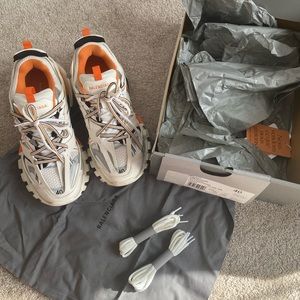 Balenciaga track sneakers in white and orange